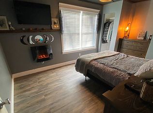 11466 Hillsboro Victoria Rd, De Soto, MO 63020