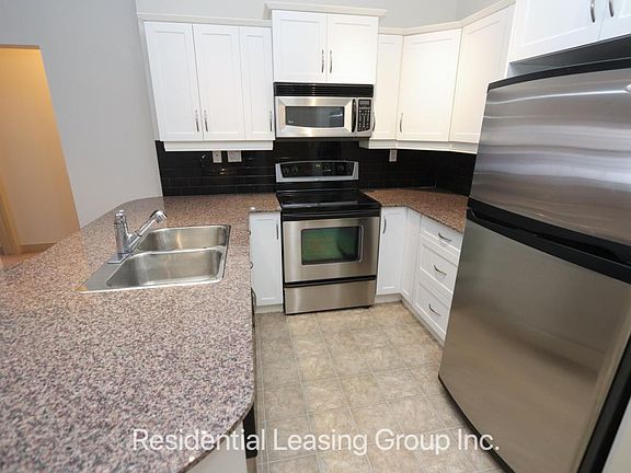 5th image of 5605 Henwood St SW #1304