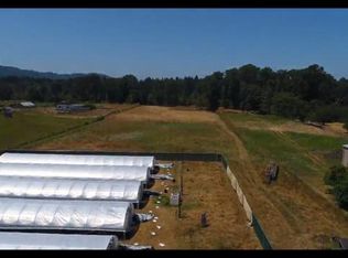 116 Creekside Ln, Hydesville, CA 95528