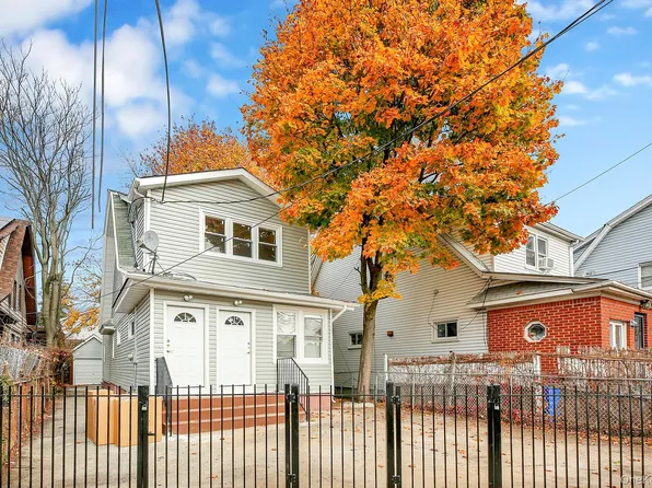 18805 Liberty Avenue, Saint Albans, NY 11412