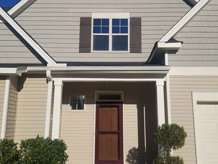 411 Cyrus Thompson Dr — Photo 4