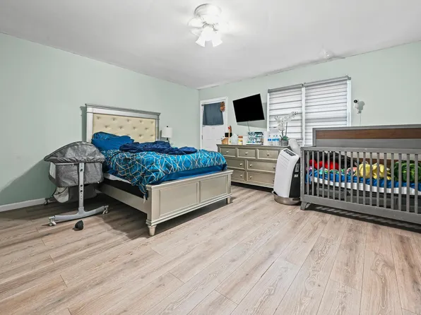 124 Beach 27th Street image 7 of 17