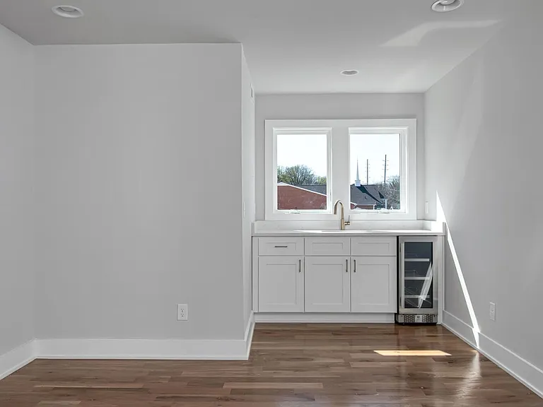 1936 Britt Pl — Photo 21