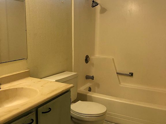 4th image of 1973 La Hacienda Dr