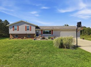 5243 Laubert Rd, Atwater, OH 44201