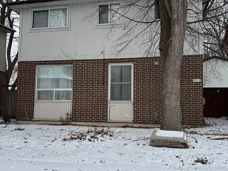 9370 Aire Ct — Photo 13