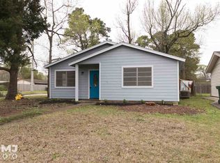 3890 Broadmoor Dr, Beaumont, TX 77707