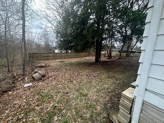 5th image of 4290 N Old State 37 Hwy