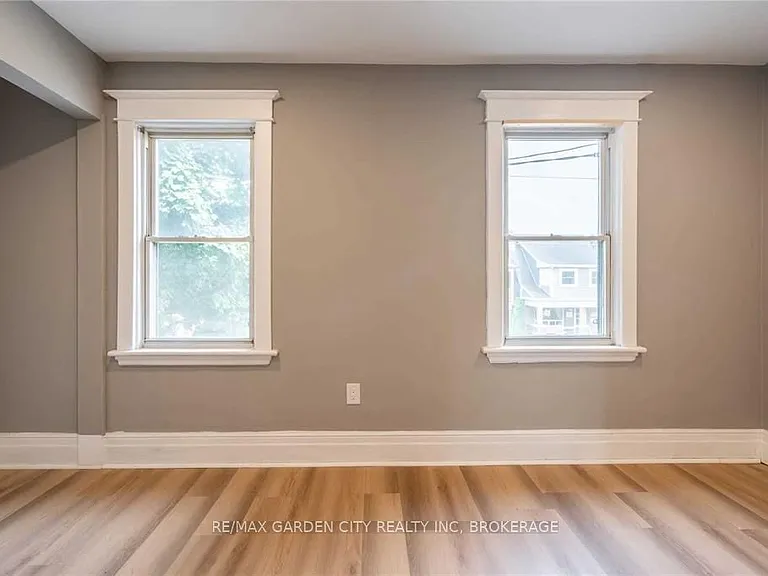 96 Beechwood Ave — Photo 28