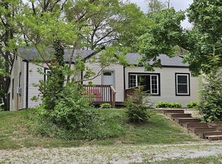 16335 County Line Rd, Hebron, IN 46341