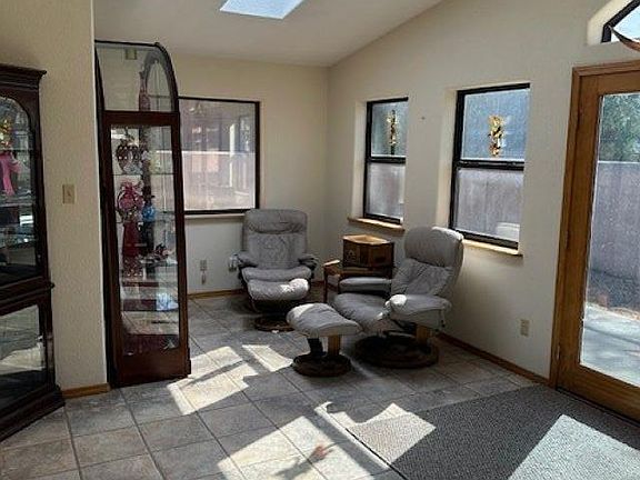 4th image of 1503 Samoa Ct