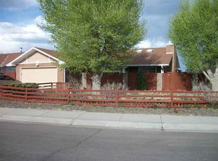 3190 Grey Hill Cir, Gallup, NM 87301
