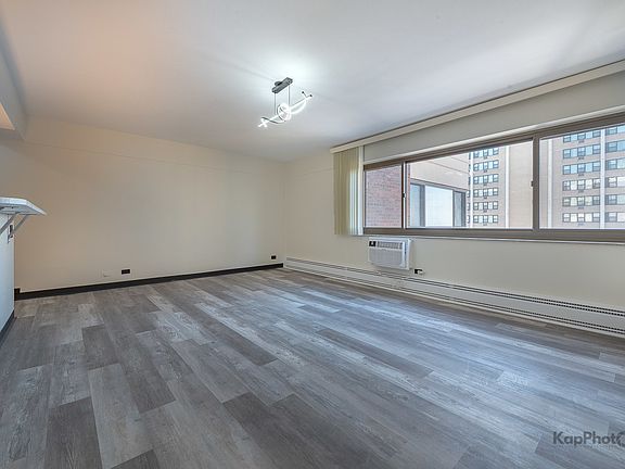3rd image of 7337 S South Shore Dr APT 902