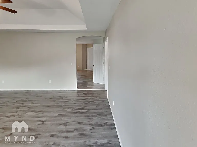 730 N Elder Ave — Photo 23