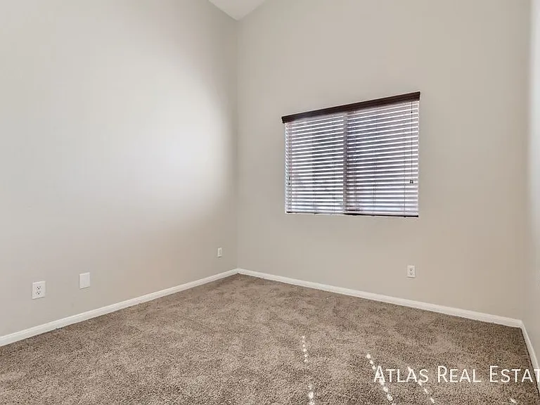 8336 Cabin Peak St — Photo 11