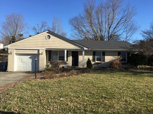 1013 Harmony Landing Rd, Goshen, KY 40026