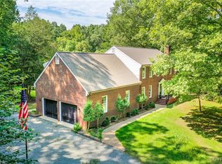 10100 N Donegal Rd, Midlothian, VA 23112