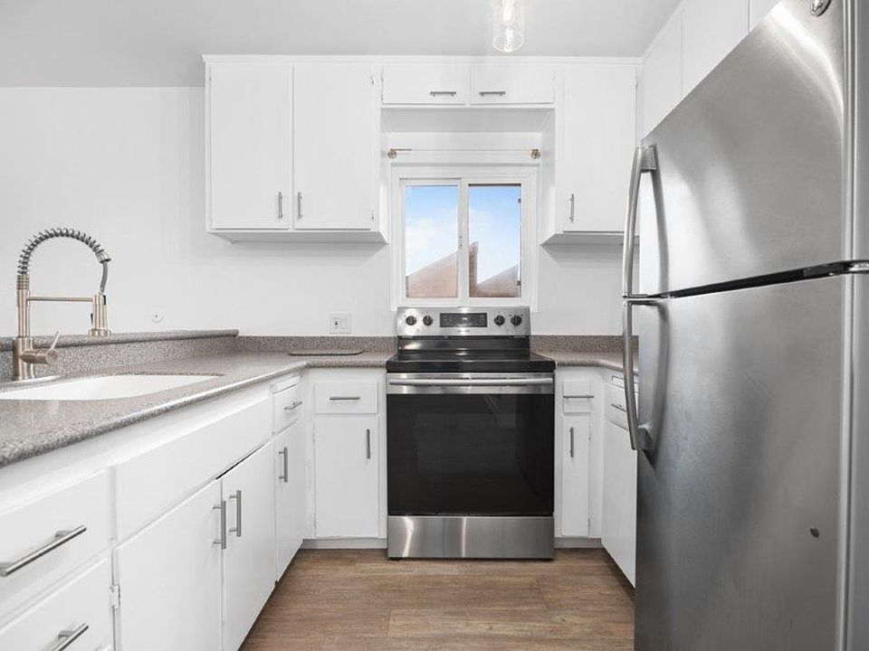 1st image of 305 S Sierra Ave S #6