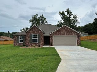 2015 Country Club Ave, Fort Smith, AR 72901