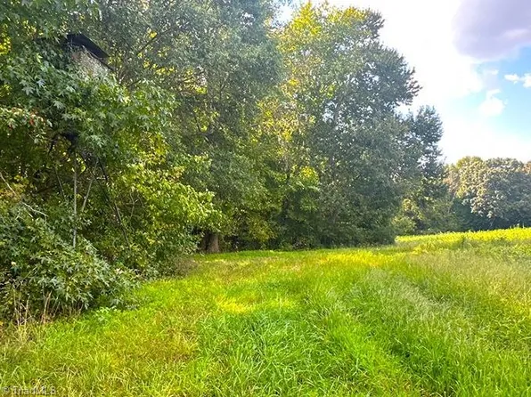 6857 O'H Staley Rd, Ramseur, NC 27316