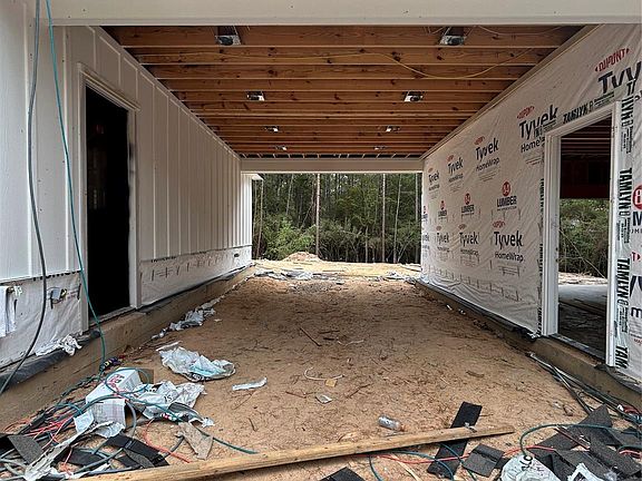 4th image of 242 Dipping Vat Rd
