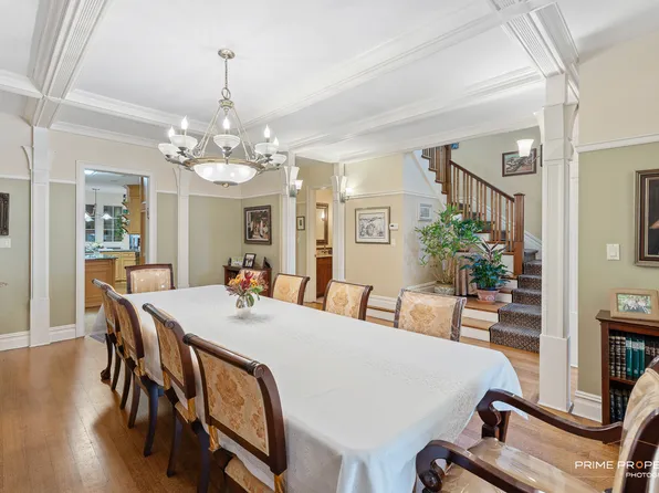 853 East 26th Street image 6 of 14