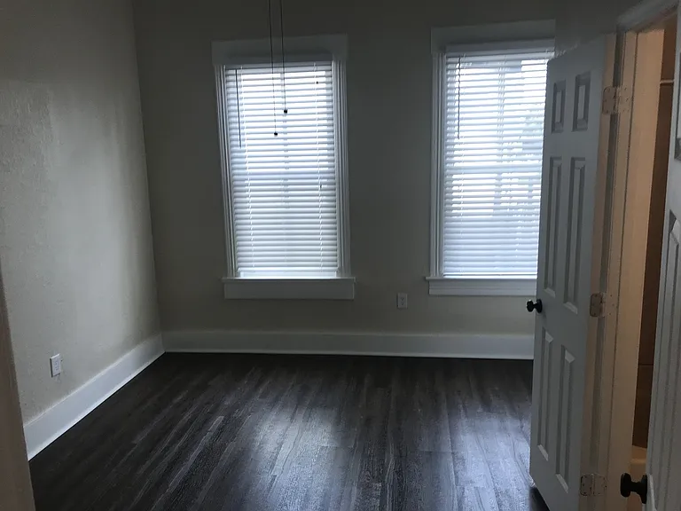 2109 W Cypress St — Photo 8