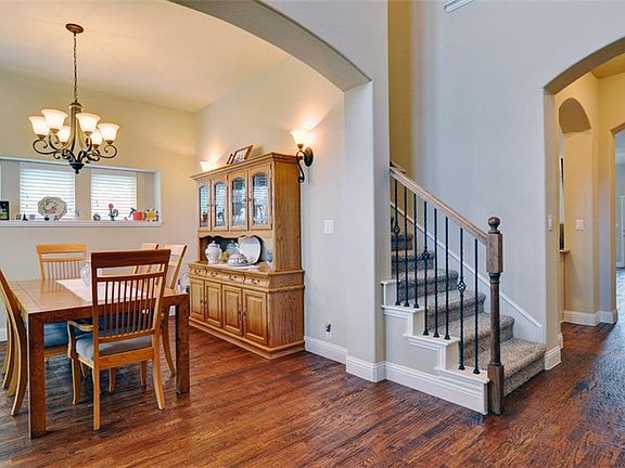 4th image of 1657 Sandle Wood Dr