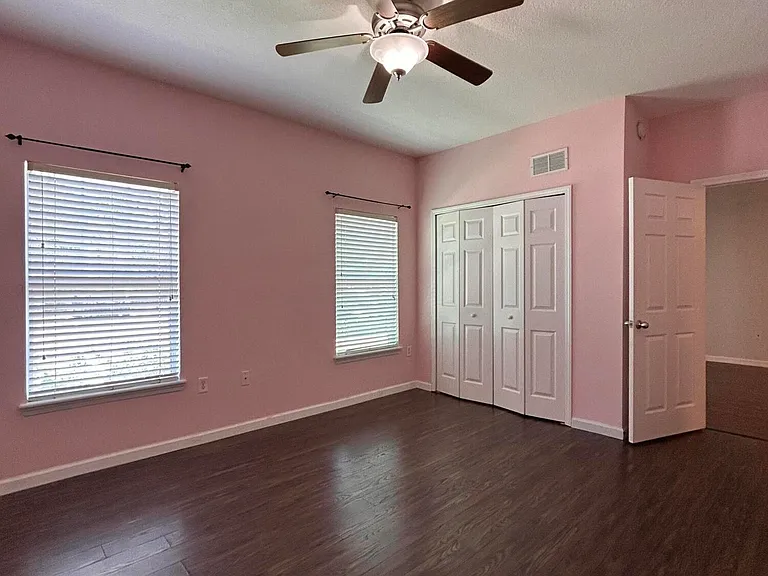 8215 Green Parrot Rd #103 — Photo 12