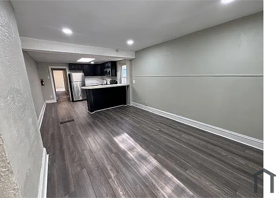 1636 E State St #1 — Photo 5