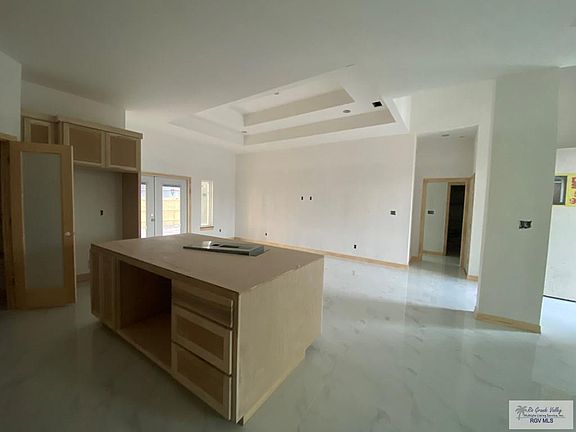 5th image of 7530 Aster Ln