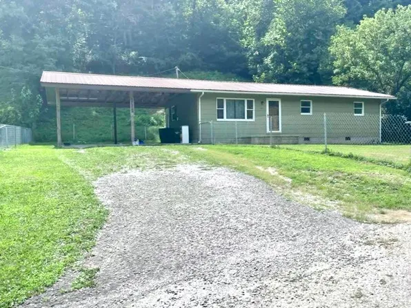 145 Sycamore Holw, Prestonsburg, KY 41653