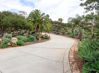 11763-65 Alps Way, Escondido, CA 92026