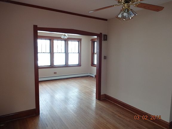 2nd image of 2712 N 76th Ave