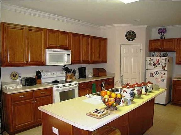 Large Kitchen