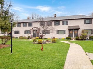 168 Newman St #2316, Metuchen, NJ 08840