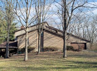 5176 Romohr Rd, Cincinnati, OH 45244