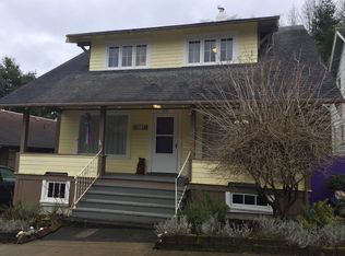 678 18th St, Astoria, OR 97103