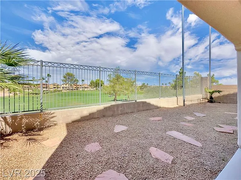 134 Crooked Putter Dr — Photo 11