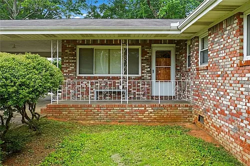 1808 Sandy Plains Rd Photo 1