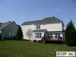 2nd image of 3025 Tifton Grass Ln