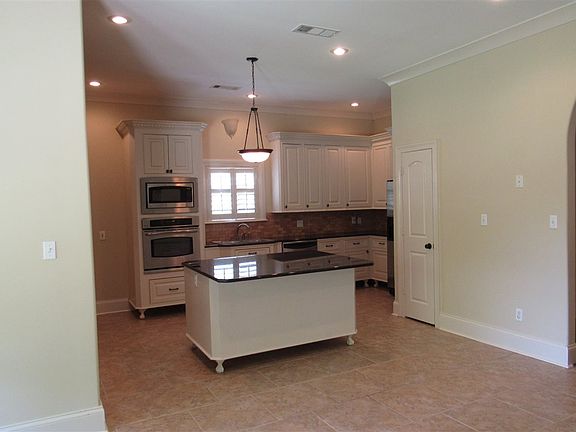 5th image of 162 Ashton Park Blvd