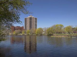 1010 Memorial Dr APT 16A, Cambridge, MA 02138