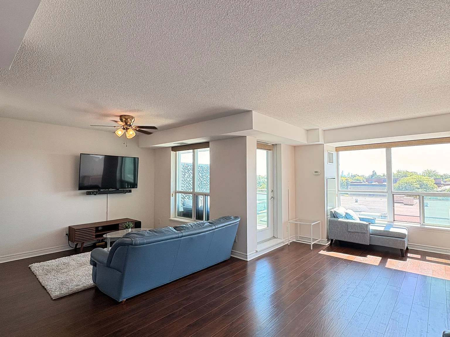 2 bed, $2,950 — Photo 4