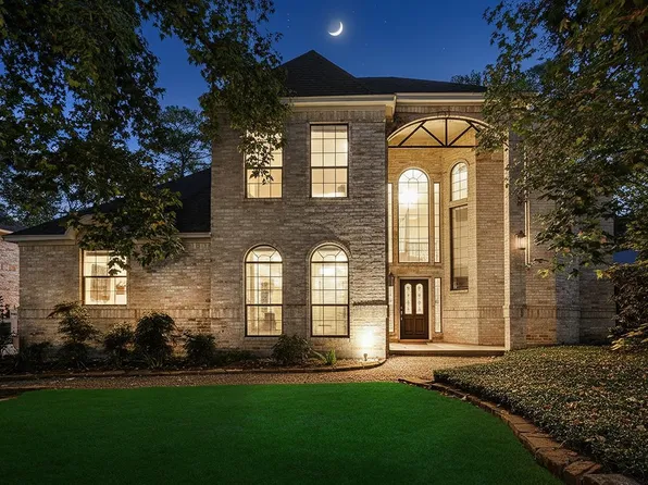 26 N Highland Ct, Spring, TX 77381