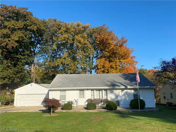 158 Jerrol Ct, Elyria, OH 44035
