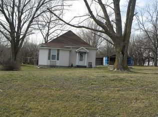 10341 Wanamaker Rd, Marshall, MO 65340