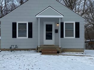1321 S Hocker Ave, Independence, MO 64055