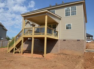 2208 Ellington Gait Dr, Clarksville, TN 37043