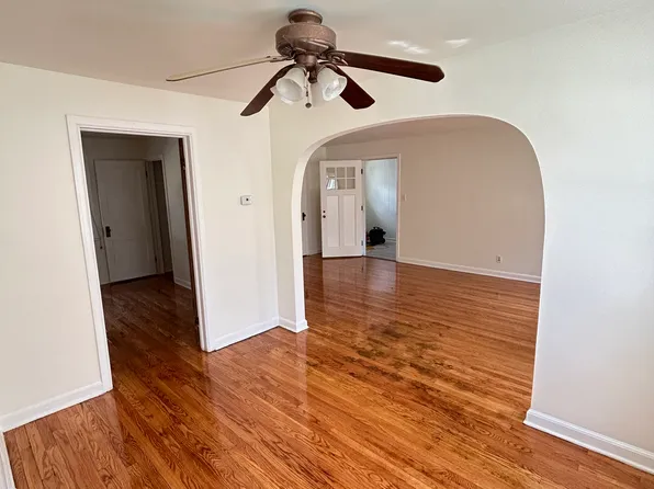 3137 N 90th St, Milwaukee, WI 53222